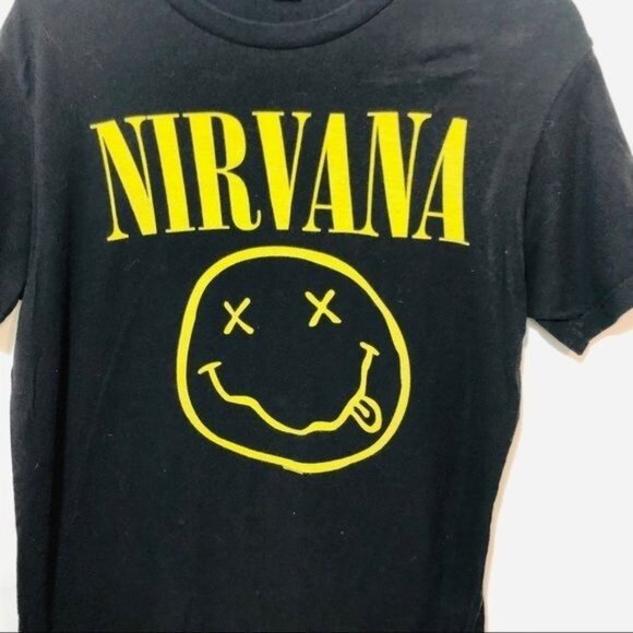 Nirvana Men's Shirt Smiley Face Kurt Cobain Y2K Black Yellow Size Large - Picture 2 of 5